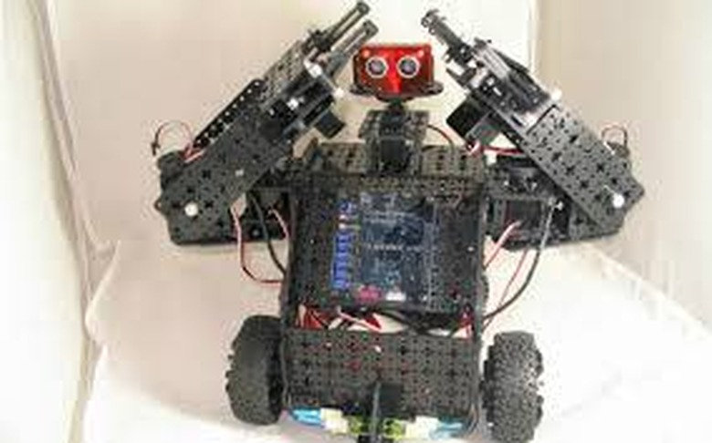 robot building