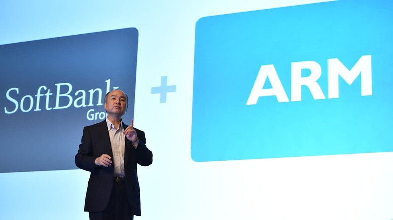 JAPAN-TELECOM-COMPANY-EARNINGS-SOFTBANK