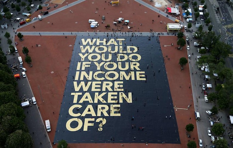 SWISS-VOTE/INCOME