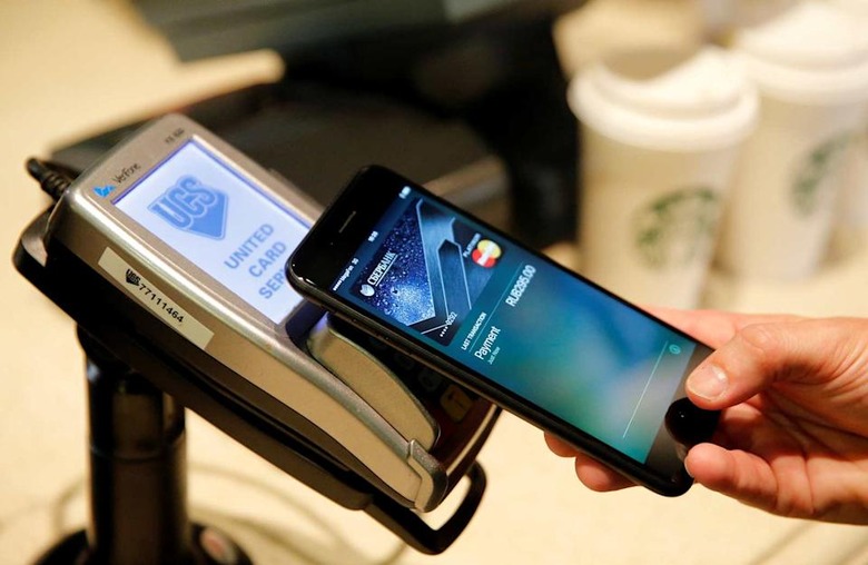 RUSSIA-APPLEPAY/