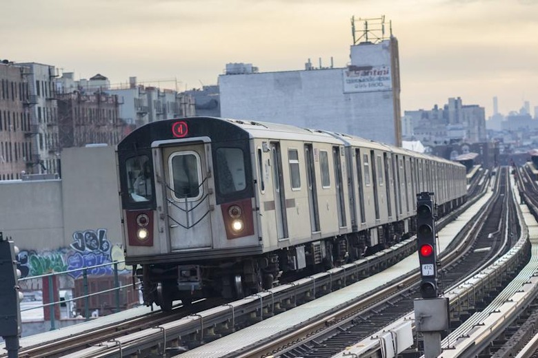 A Number 4 IRT elevated subway train in the Bronx in New York on Thursday, January 7, 2016. (�� Richard B. Levine) (Photo by Richard Levine/Corbis via Getty Images)