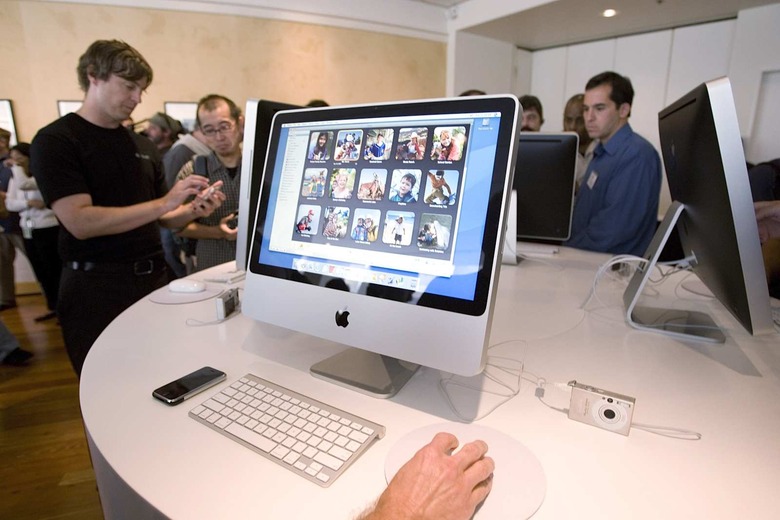 Apple Introduces New Versions Of The iMac Computer And iLife Applications