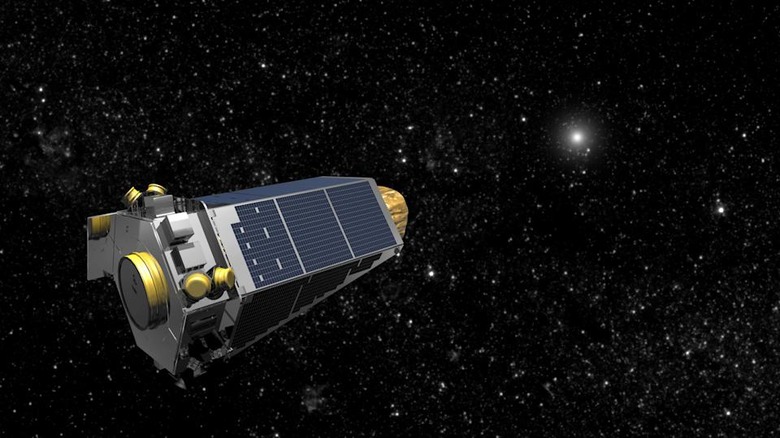 NASA's Kepler spacecraft is seen in an undated artist's rendering. During a scheduled contact on Thursday, April 7, 2016, mission operations engineers discovered that the Kepler spacecraft was in Emergency Mode and the mission has declared a spacecraft emergency. The spacecraft is nearly 75 million miles from Earth. REUTERS/NASA/Handout via Reuters THIS IMAGE HAS BEEN SUPPLIED BY A THIRD PARTY. IT IS DISTRIBUTED, EXACTLY AS RECEIVED BY REUTERS, AS A SERVICE TO CLIENTS. FOR EDITORIAL USE ONLY. NOT FOR SALE FOR MARKETING OR ADVERTISING CAMPAIGNS