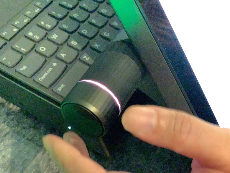 Lenovo Yoga A940 at CES 2019