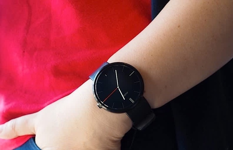 Moto 360