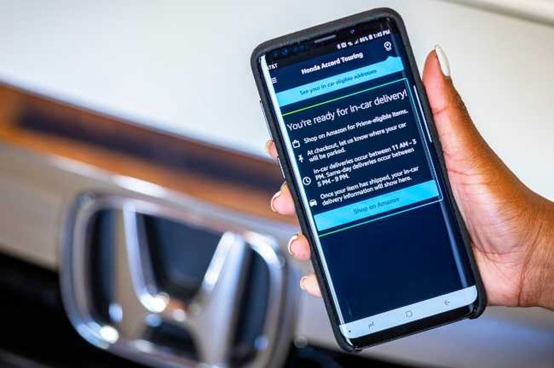 Honda to Offer Key by Amazon In-Car Delivery for Eligible HondaLinkÂ® Remote Services Subscribers