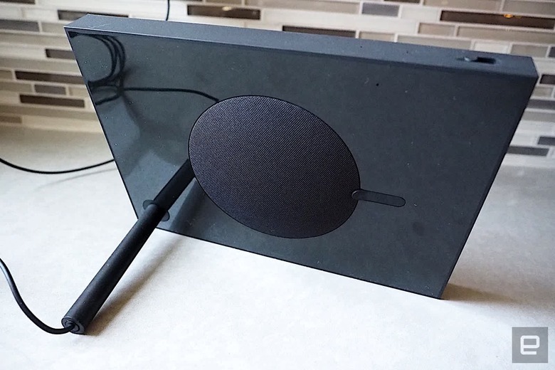 Facebook Portal (2019)