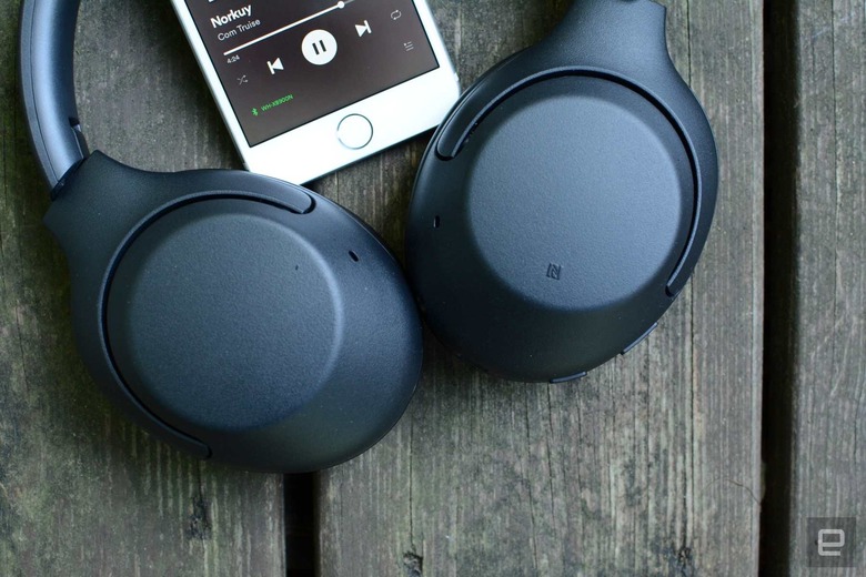 Sony WH-XB900N review