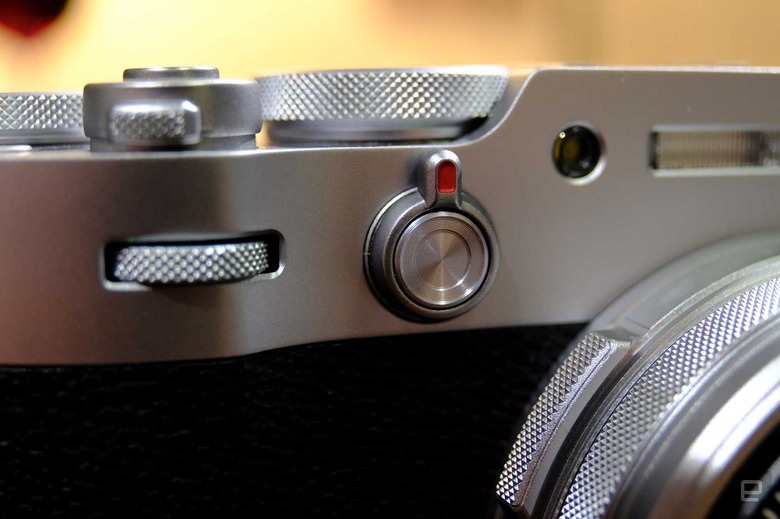 Fujifilm X100V
