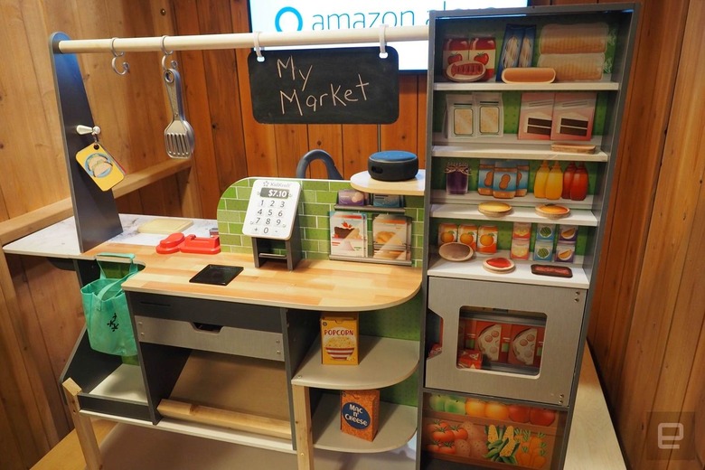 KidKraft Alexa 2-in-1 Kitchen and Market