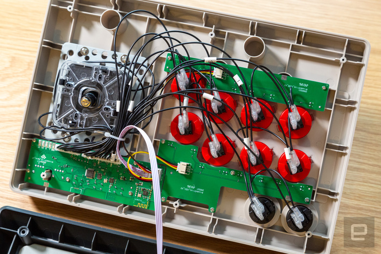 Inside the 8BitDo Arcade Stick.