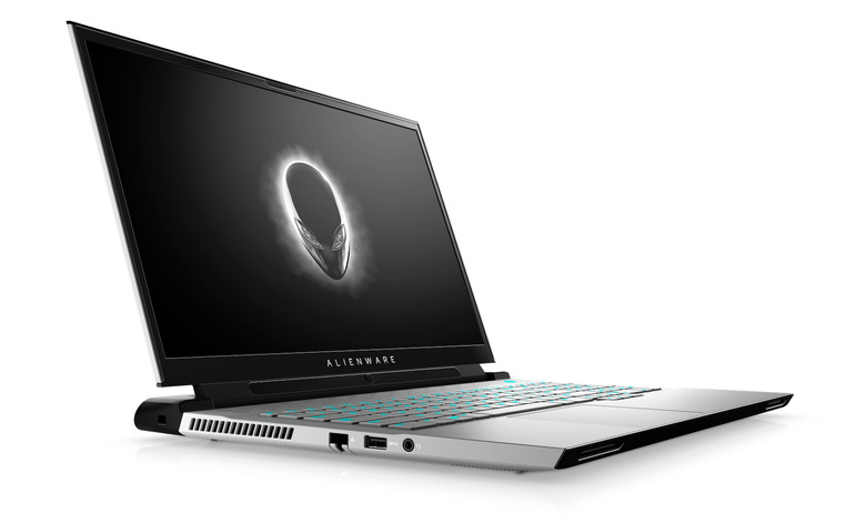Alienware m17