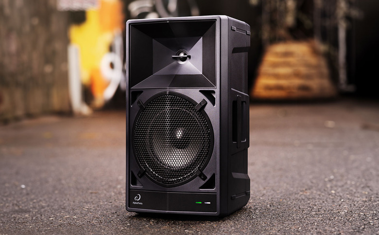 Wave-Eight wireless loudspeaker