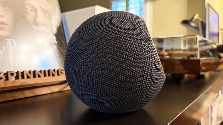 amazon Echo Studio with Alexa チャコール Amazon Echo Studio Smart Speaker with Alexa in Charcoal B07G9Y3ZMC