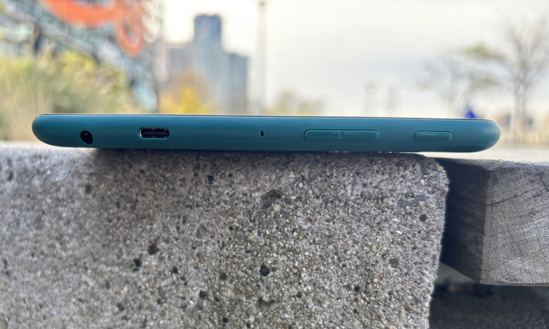 One benefit of buying a cheap tablet: You usually get a headphone jack.