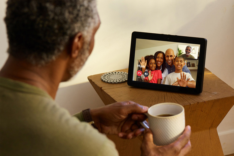 Amazon Echo Show video call