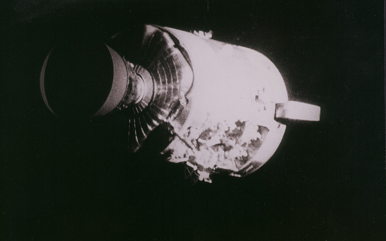 APOLLO 13 SERVICE MODULE DAMAGE