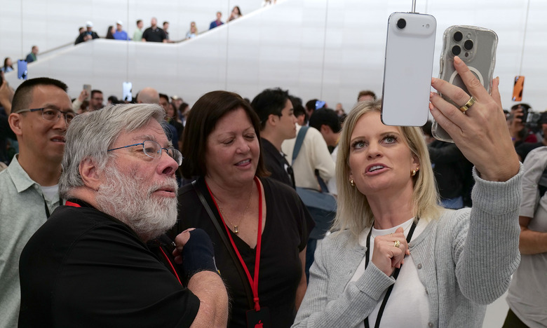 The new iPhone Air being admired by Apple co-founder Steve Wozniak.