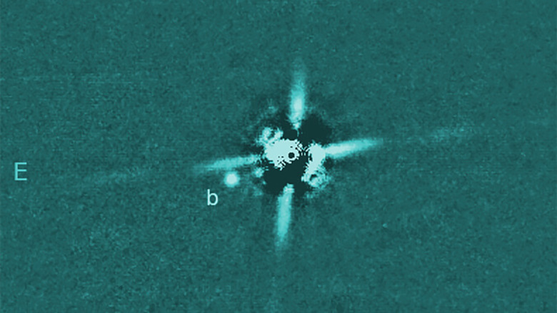 Young planet 2M0437b