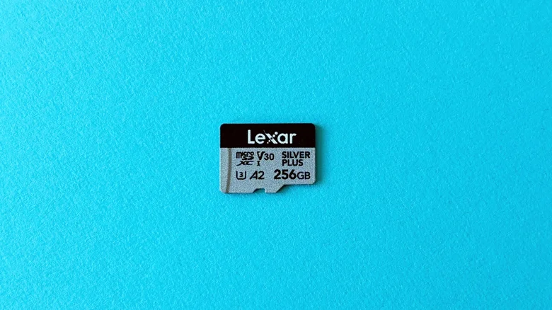 Lexar