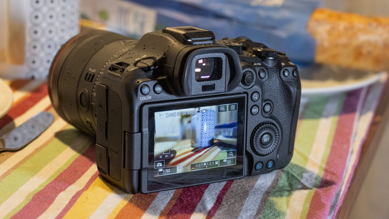 Canon EOS R6 Mark III