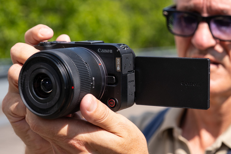 Canon R50 V review: An affordable vlogging camera that doesn’t measure up to its rivals