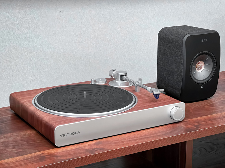 Victrola Stream Sapphire turntable