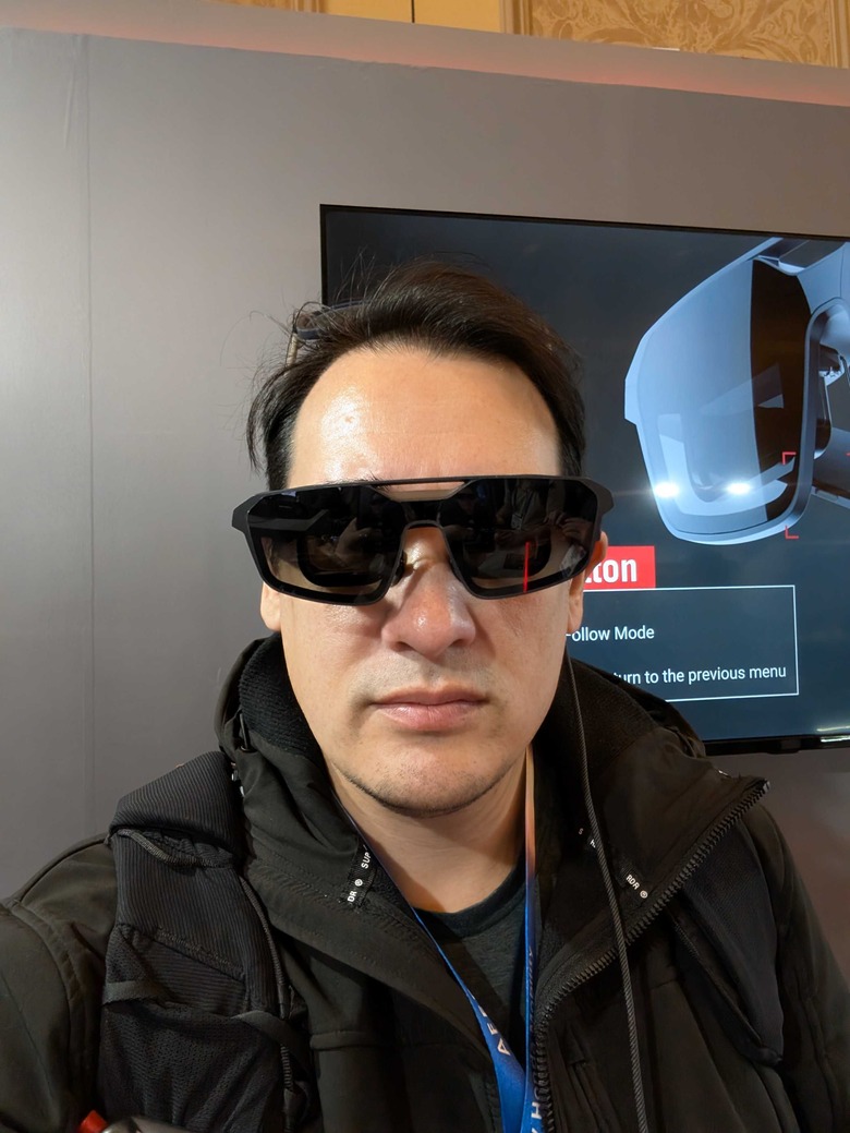 The ROG Xreal R1 AR glasses are new from ASUS and Xreal.