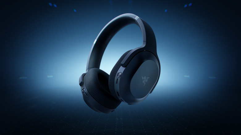 Razer's Project Motoko concept headset.
