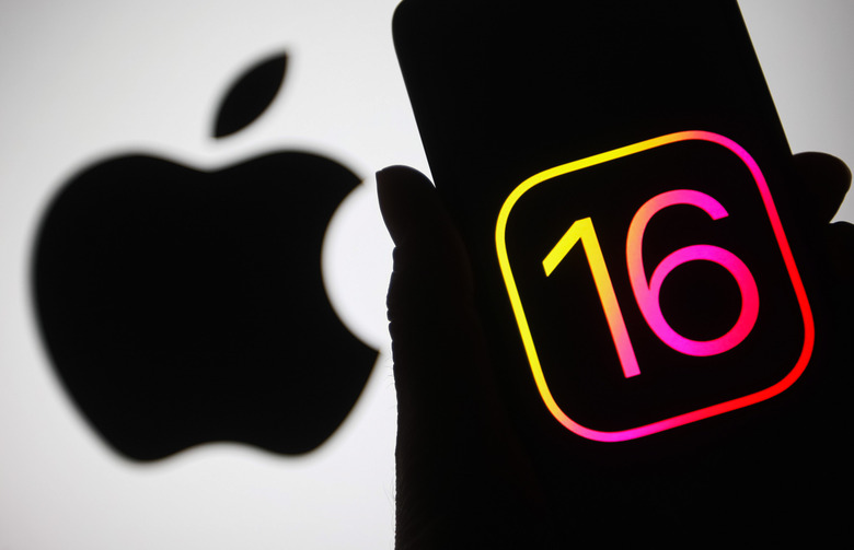 UKRAINE - 2021/10/05: In this photo illustration, IOS 16 logo is seen on a smartphone screen with an Apple logo in the background. (Photo Illustration by Pavlo Gonchar/SOPA Images/LightRocket via Getty Images)
