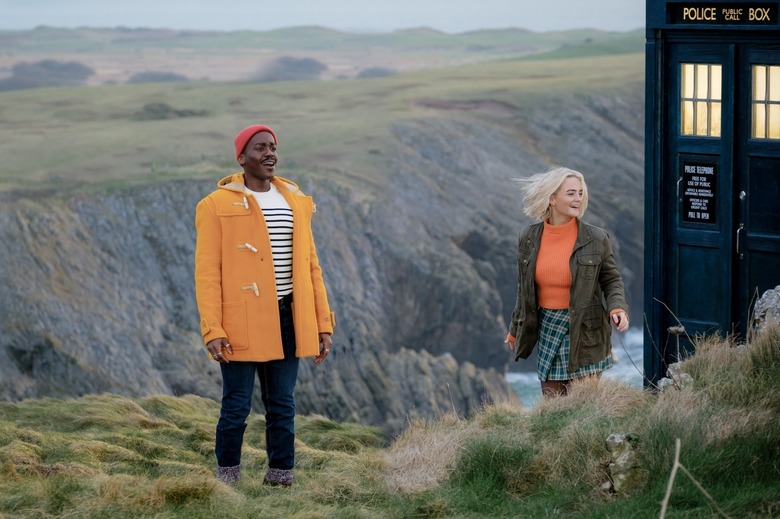Image of The Doctor (Ncuti Gatwa) and Ruby Sunday (Millie Gibson) on a clifftop.