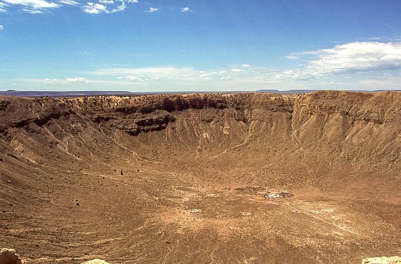 Meteor Crater, also called Canyon Diablo crater, Barringer Crater, Coon Mountain and Coon Butte, is the best preserved meteor crater in the world.