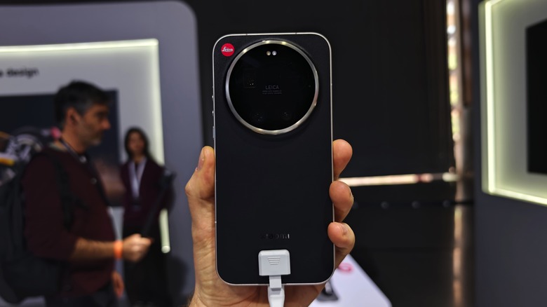 Leica Leitzphone by Xiaomi hands-on at MWC 2026