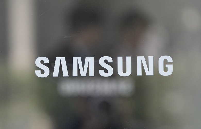 The logo of the Samsung Electronics Co. is seen at its office in Seoul, South Korea, Tuesday, Oct. 31, 2023. Samsung Electronics on Tuesday reported its highest quarterly profit for the year and saw narrowed losses from its computer chip business amid a slow recovery in global demand.(AP Photo/Ahn Young-joon)