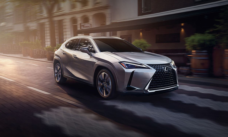 The Lexus UX, a rare plug-in hybrid that scored well in the survey.