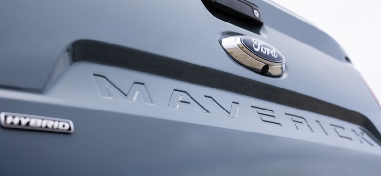 2022 Ford Maverick Hybrid XLT. Preproduction vehicle with optional equipment shown. Available fall 2021.