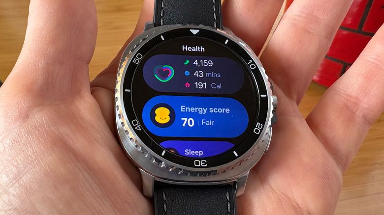 Tiles on the Galaxy Watch 8 Classic