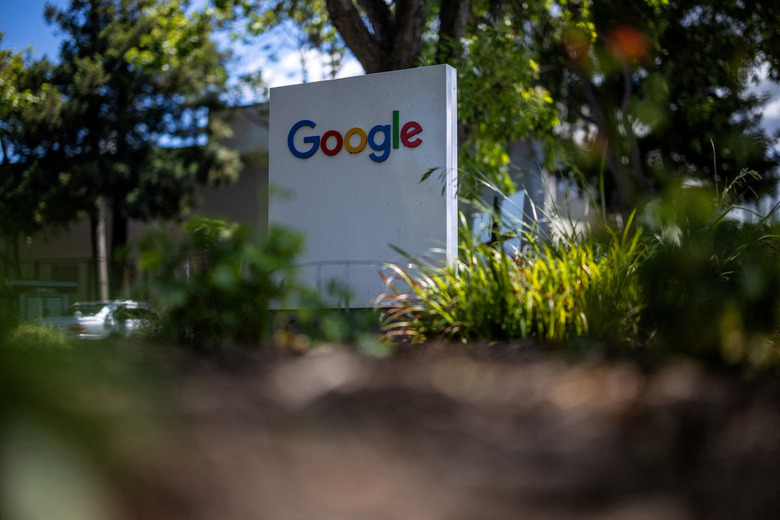 Imagen de archivo del logo de Google en una instalación de investigación de la compañía en Mountain View, California, EEUU. 13 mayo 2025. REUTERS/Carlos Barría