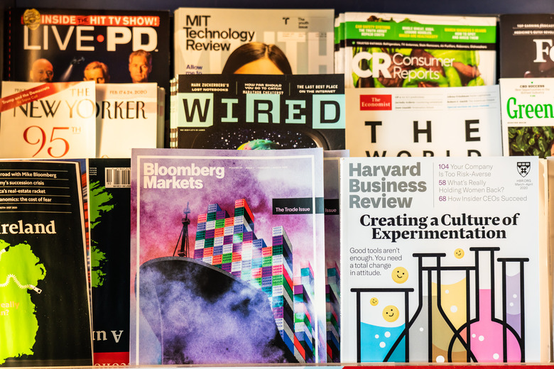 SAN JOSE, UNITED STATES - 2020/02/25: Various business magazines, including  The Economist, Harvard Business Review, Bloomberg Markets and The New Yorker seen at a newsstand at Norman Y. Mineta San Jose International Airport. (Photo by Alex Tai/SOPA Images/LightRocket via Getty Images)