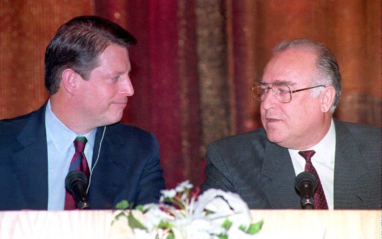 US Vice President Al Gore (left) and Russian Prime Minister Viktor Chernomyrdin in 1993