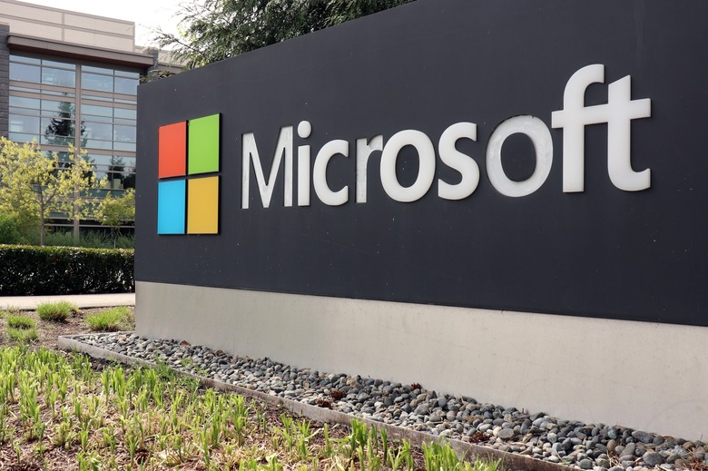 REDMOND, UNITED STATES - 2021/04/27: A logo marking the edge of the  Microsoft corporate campus in Redmond, United States.
The company announced its Q2 earnings on 27th Apr 2021. (Photo by Toby Scott/SOPA Images/LightRocket via Getty Images)