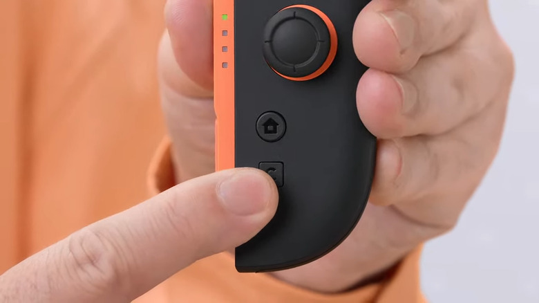 New Joy Con 2 controller. (Nintendo)