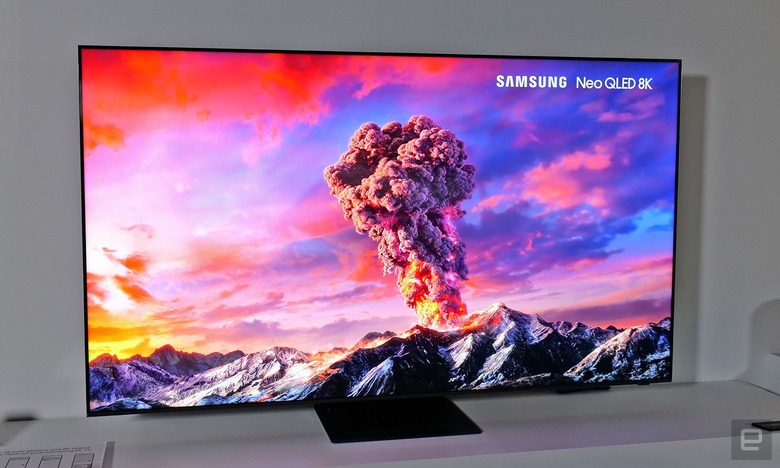 The QN900B's higher peak brightness and 8K resolution deliver super sharp details in practically any lighting conditions.