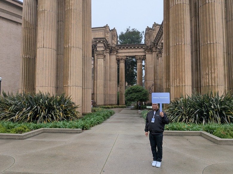 The entrance to the Palace of Fine Arts for Samsung Unpacked.