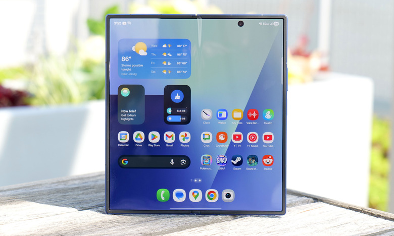 For 2025, the Samsung Galaxy Z Fold 7 got a massive redesign that completely does away with the extra weight and thickness of previous flagship foldables. 