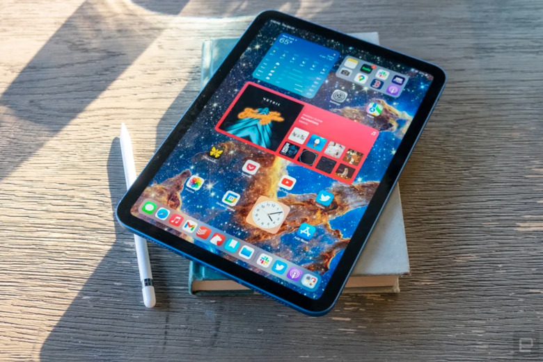 Save over $100 on the 10th-gen iPad with two years of AppleCare+