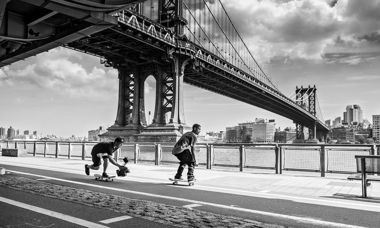 A skate filmer follows a pro skateboarder in New York