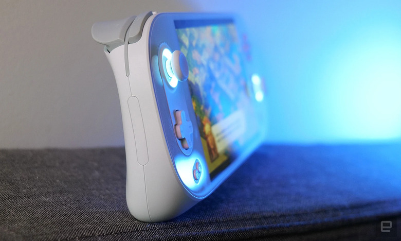 Ayoneo 2S Steam Deck has nearly the same processor as the ASUS ROG Ally