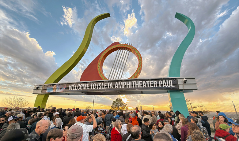 The crowd ranged from seniors to teens in Sgt. Pepper costumes.