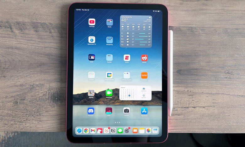 iPad home screen
